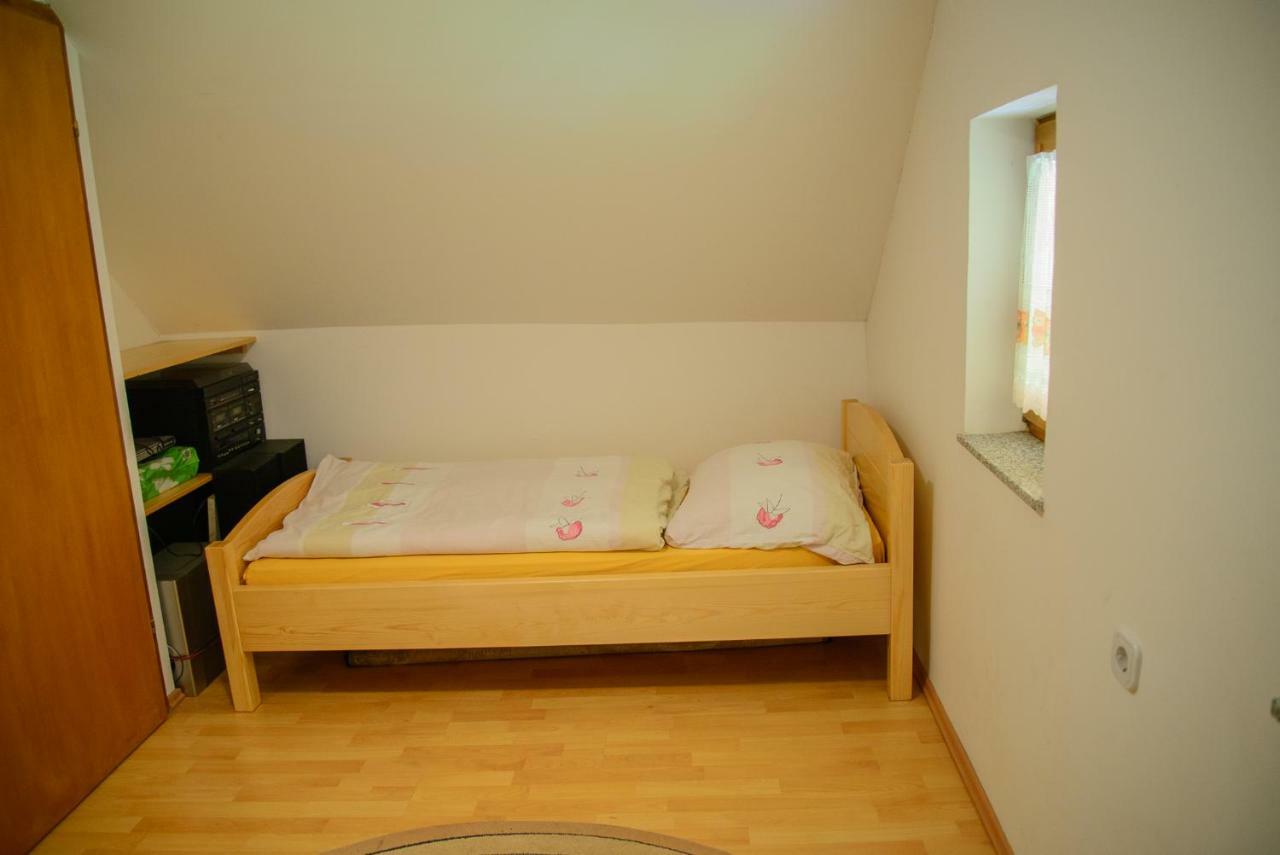 Holiday Home Dobrotin Vojnik Esterno foto